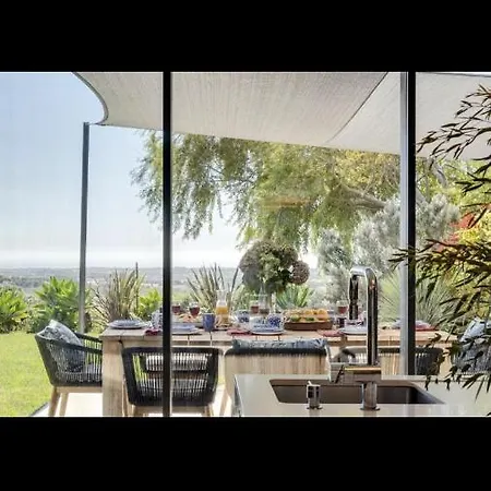 Luxe Garden Cascais